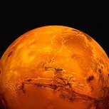 Encuentran agua líquida en Marte: Enorme lago subterráneo bajo el hielo del planeta rojo
