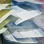 El peso chileno es la moneda que más se ha depreciado en el mundo desde junio: ¿Cuáles son sus causas y consecuencias?