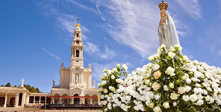 El Santuario de Fátima, ubicado en la Cova da Iria, es uno de los más importantes santuarios marianos del mundo.