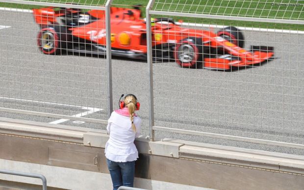 Hijo de Michael Schumacher debuta en la F1 en pruebas con Ferrari