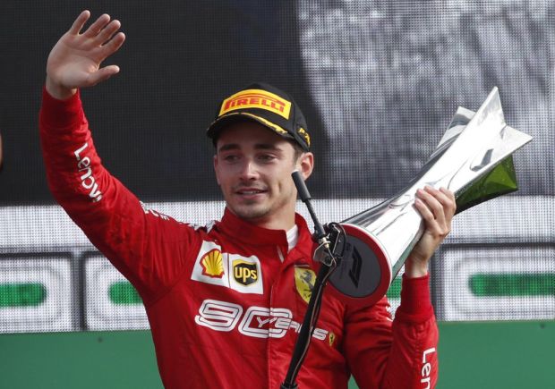 Charles Leclerc le da la victoria a Ferrari en Monza: locura en Italia