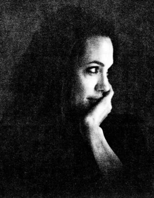 Brad Pitt revela íntimas fotos que le tomó a Angelina Jolie - Imagen 13