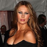 La evolución en fotos de Melania Trump: De los escotes salvajes a sus recatados look actuales