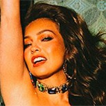 Thalía sorprende con look noventero: Fotos de la mexicana se llenaron de aplausos en las redes