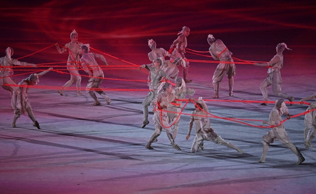 bailarines-actuan-durante-la-ceremonia___F4VJYY7pN_1200x0__1