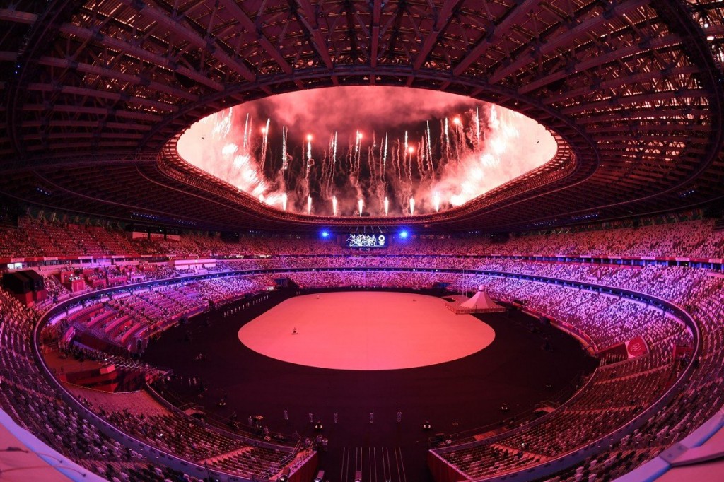 los-fuegos-artificiales-se-disparan___T0JsL4LyD_1200x0__1