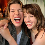 Ever Anderson, la hija de Milla Jovovich que debutó este año en Venecia: Mira su gran parecido con su madre