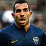 Carlos Tevez tuvo un violento regreso a Boca Juniors: Mira la terrible patada que recibió