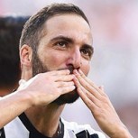 Higuaín pierde la paciencia con hinchas: “¡Qué fácil que es hablar desde el sillón de la casa!”