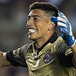 Impactante video: Polémica jugada que terminó en el VAR deja nocaut al arquero de Boca