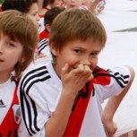 Dos fanáticos del “Millonario” llamaron a su hijo recién nacido River Plate