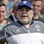 A Maradona no le gustaron los memes por su mascarilla anti covid: Esta fue su reacción