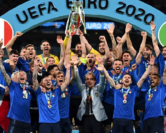 Italia, campeón de la Euro, será el rival de la "Albiceleste".