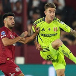 La U quedó fuera de la Sudamericana en un partido con gran protagonismo arbitral