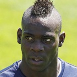 Video: Balotelli es insultado con gritos racistas por un grupo de hinchas italianos