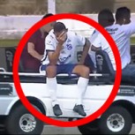 Video: Futbolista es atropellado por un carro de asistencia médica cuando estaba tendido en el pasto