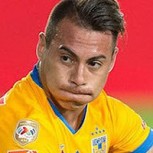 Equipo de Eduardo Vargas enfrenta fuerte bullying por su nueva camiseta: Hinchas son lapidarios