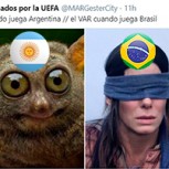 Gol anulado a Messi de manera extraña y el VAR dan vida a decenas de memes en las redes sociales
