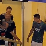 Polémica en España por “palmada” de Casemiro a árbitro del Real Madrid-Cádiz en la previa del duelo