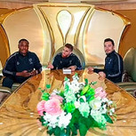 Futbolista de club saudí muestra el lujoso avión privado que el club tiene para sus cracks