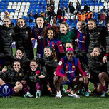 Medio destaca foto para explicar porqué el fútbol femenino no puede cobrar lo mismo que el de hombres