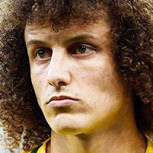 David Luiz se cortó su emblemática melena y quedó irreconocible