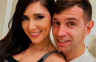 Dibu Martínez muestra y presume la lujosa casa que compró en Argentina