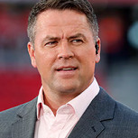 Ex estrella del fútbol mundial se disfraza para el cumpleaños de su hija y luce irreconocible