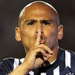 Chupete Suazo tuvo multitudinaria despedida en México: ¿Y en Chile cuándo?