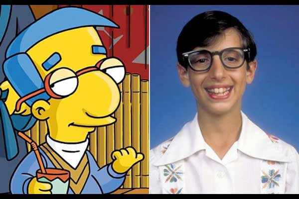 Hombres parecidos a Los Simpsons