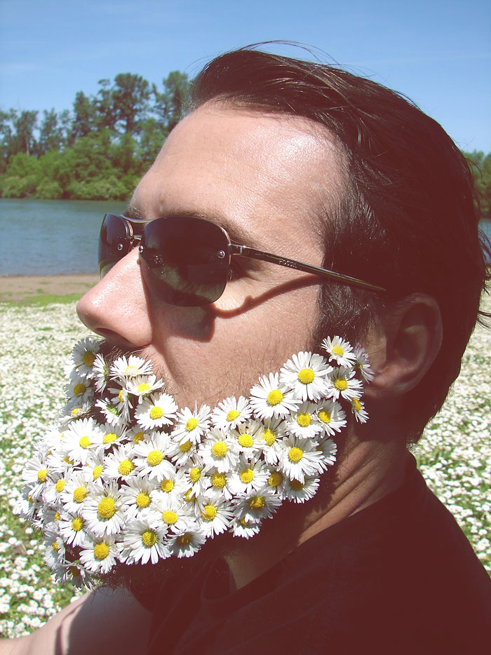 Barbas con flores El ltimo y desopilante grito de la moda entre