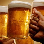 20 fotos que muestran que la relación hombre-cerveza es definitiva y para toda la vida