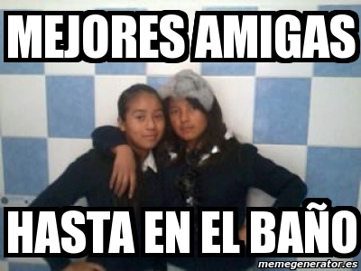 amistad mujeres baño
