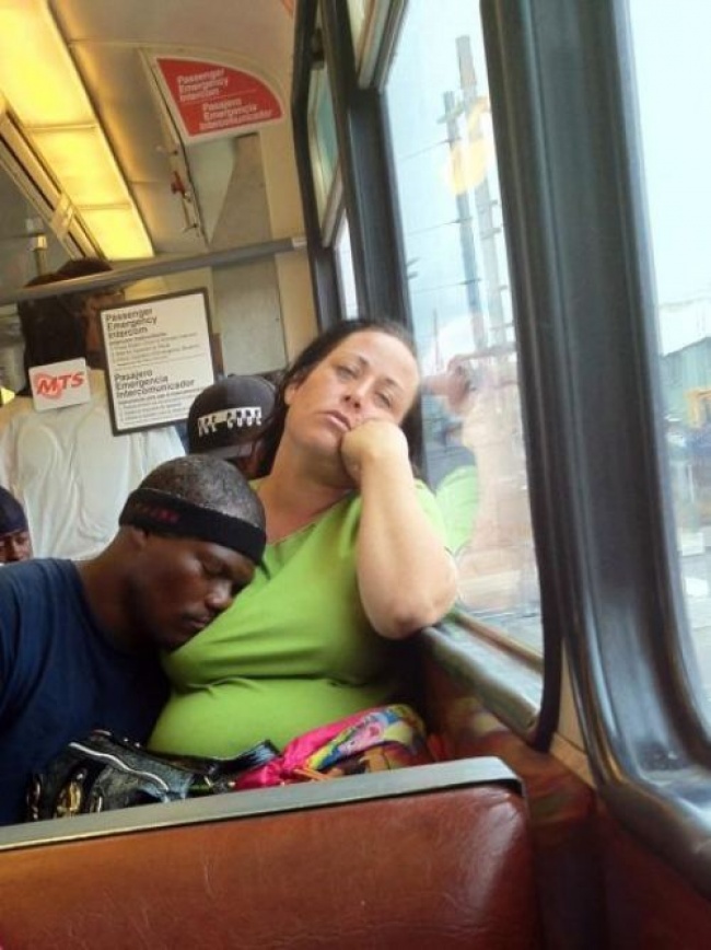 gente dormida 13