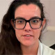 Aleida Castro, la médica con enfermedades, discapacidad auditiva y neurodivergencia que visibiliza la discapacidad