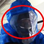Hombre bromea con que tiene ébola y genera pánico en un avión