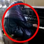 Youtube: Vagabundo emociona al tocar en piano con gran talento a Beethoven
