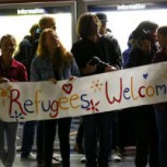 Fotos de refugiados en momentos felices: Estas imágenes no fueron portada, pero merecen serlo