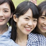 Arriendo de amigos, familiares o pareja: El negocio de simular una vida ya es tendencia mundial