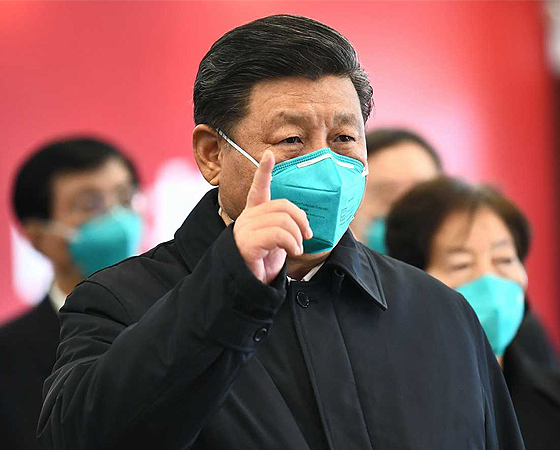 Xi Jinping hizo una visita a Wuhan para dar una señal de que las cosas están mejorando, pese a eso las autoridades temen un nuevo brote.