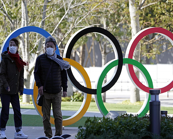 La realización de los Juegos Olímpicos en Japón ha ido un permanente dolor de cabeza a raíz del coronavirus. 