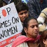 Joven india habría sido asesinada por sus familiares por usar jeans: Graves problemas de femicidios