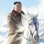 A caballo y viendo el amanecer: El documental norcoreano que potencia la imagen de Kim Jong-un