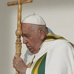 Médico del Papa Francisco y sus últimos momentos con vida: “Le hablaba pero no respondía”