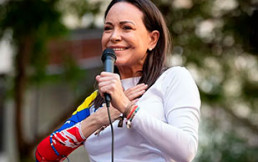 María Corina Machado gana el Nobel de la Paz y su hija recibe el premio