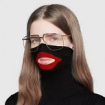 Gucci cede a la presión de las redes y retira criticada prenda considerada “racista”