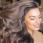 Estilista reveló cómo logra que las modelos se vean con el “cabello al viento” en los comerciales de shampoo