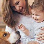 Tierno viral muestra el amor de un perro por un bebé: Fidelidad desde la cuna