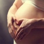 ¿Elongar o fortalecer la musculatura del piso pélvico para el parto?