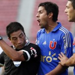Gamboa perjudicó otra vez a la U: ¿Debe seguir arbitrando los súper clásicos?